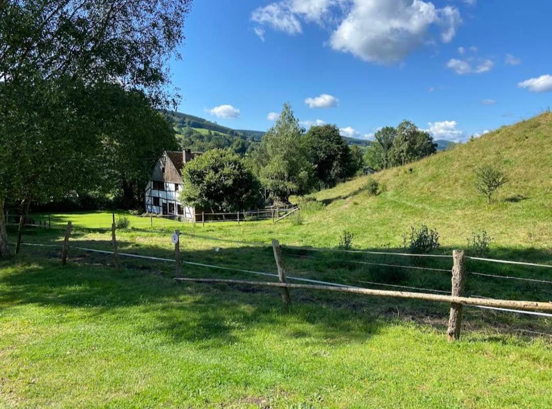 Le Clos Du Cerf - Le Sous-Bois ストゥモン エクステリア 写真